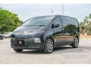 2022 Hyundai Staria 2.2 S Van