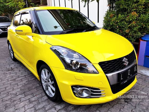Suzuki Swift SPORT Mobil Bekas Baru dijual di Indonesia 