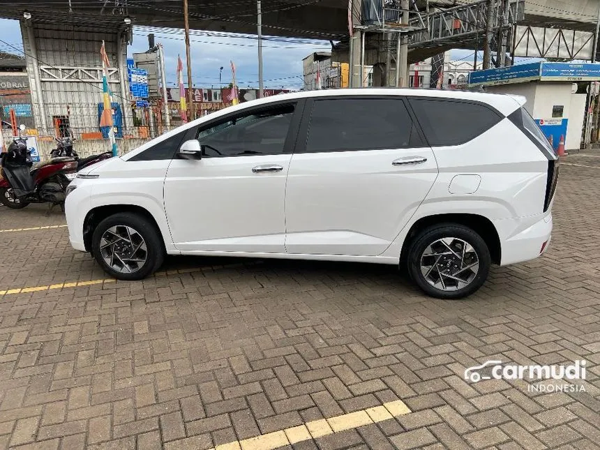 2022 Hyundai Stargazer Prime MPV