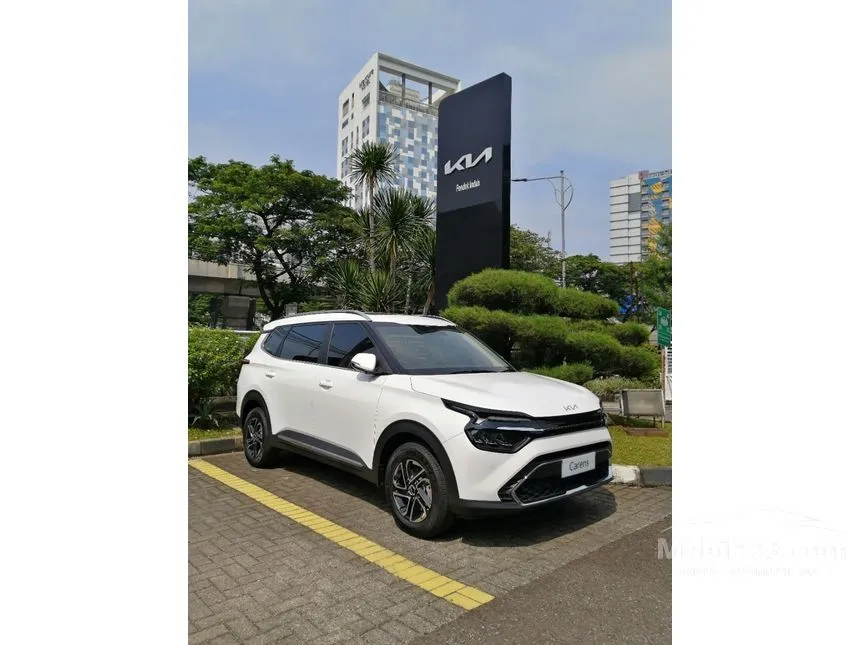 Jual Mobil KIA Carens 2024 Premiere 1.5 di Jawa Barat Automatic MPV Putih Rp 410.000.000