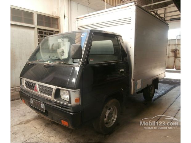 Mitsubishi Colt L300 Mobil bekas dijual di Jawa-tengah Mitsubishi Colt L300 Mobil bekas dijual di Jawa-tengah