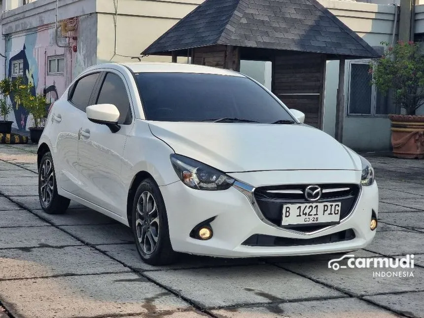 2016 Mazda 2 R Hatchback