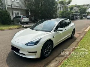 2022 Tesla Model Y Standard SUV