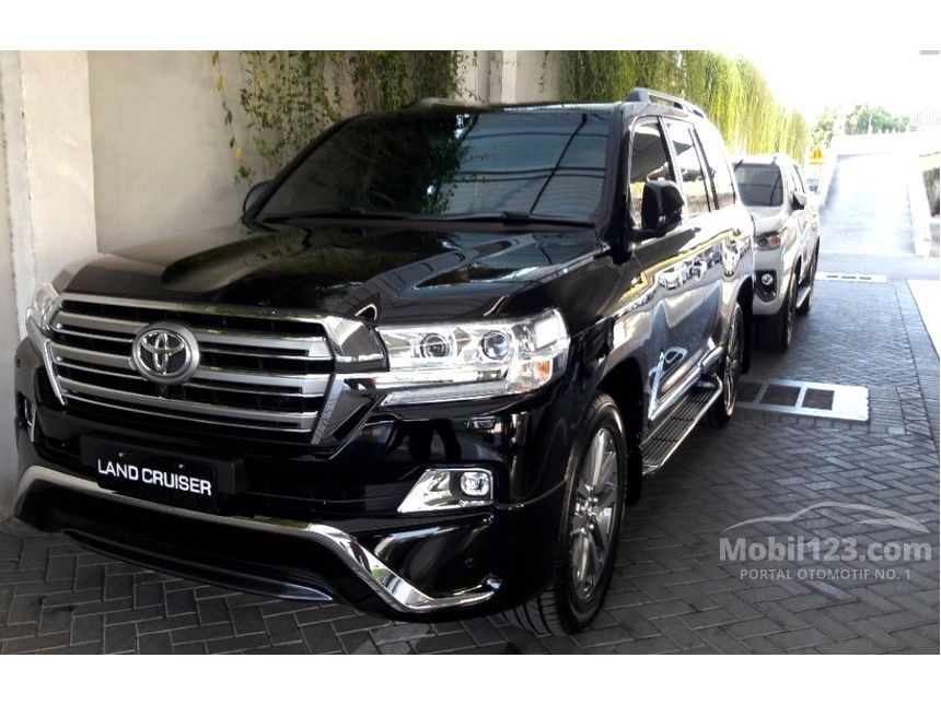 Jual Mobil Toyota Land Cruiser 2020 Vx R 4 5 Di Dki Jakarta Automatic Suv Hitam Rp 2 452 000 000 6559812 Mobil123 Com