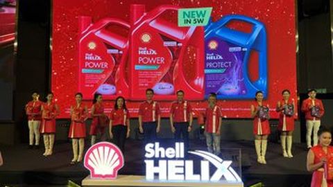 Shell Launches Malaysia's First 'Carbon Neutral' Engine Oil for Max Engine Power & Sustainability