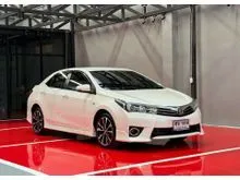 2015 Toyota Corolla Altis 1.8 (ปี 14-18) Esport Sedan