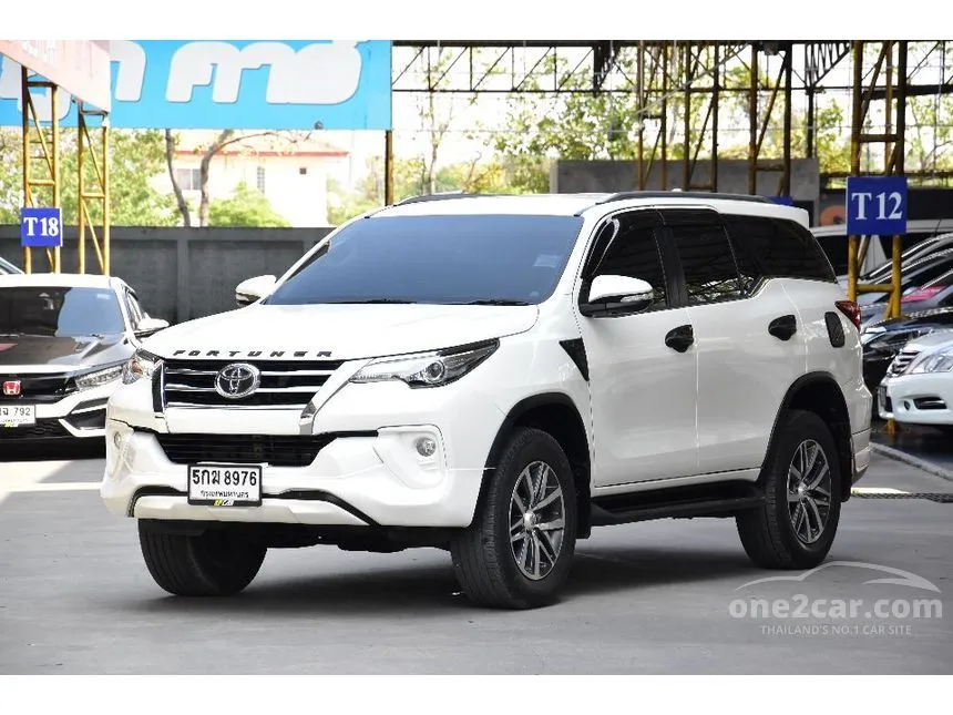 2016 Toyota Fortuner V SUV