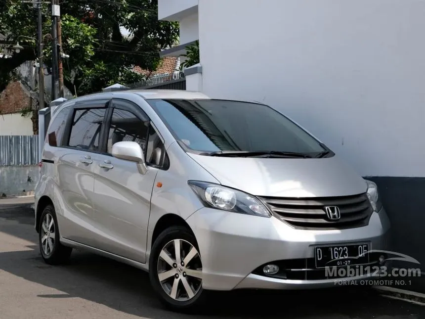 Jual Mobil Honda Freed 2012 S 1.5 di Jawa Barat Automatic MPV Silver Rp 139.900.000