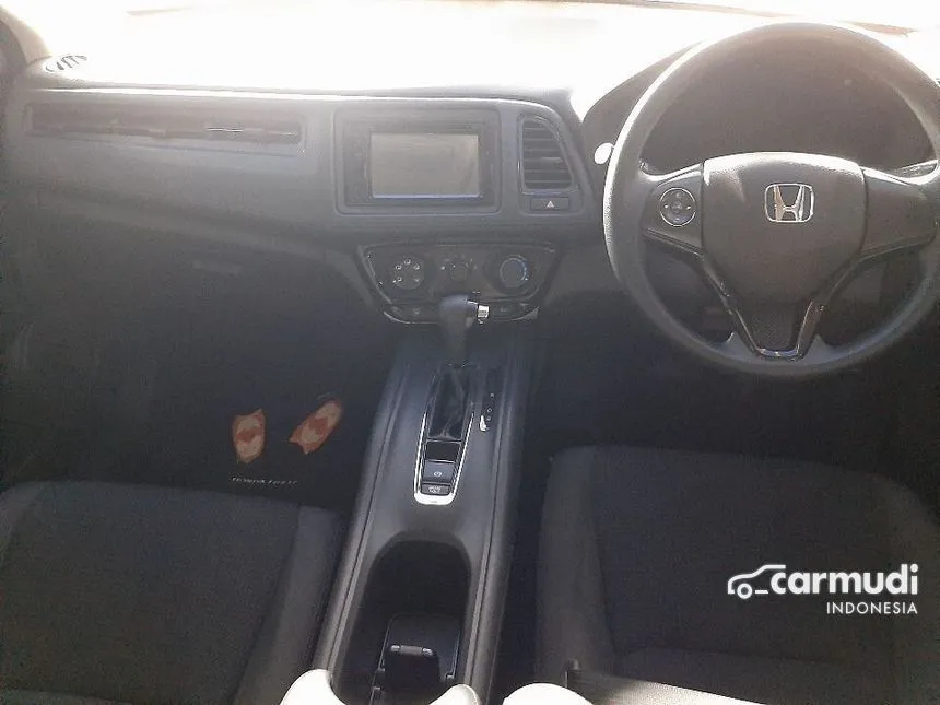 2021 Honda HR-V S SUV