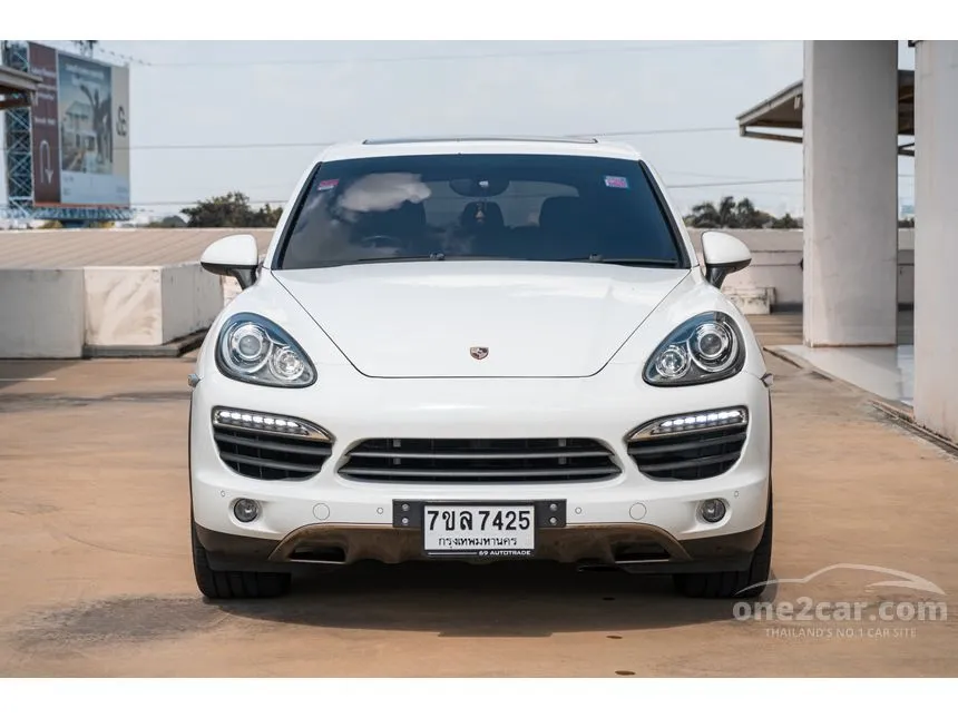 2012 Porsche CAYENNE S Hybrid SUV