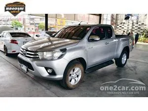 2016 Toyota HILUX REVO 2.4 E Prerunner Smart Cab Pickup