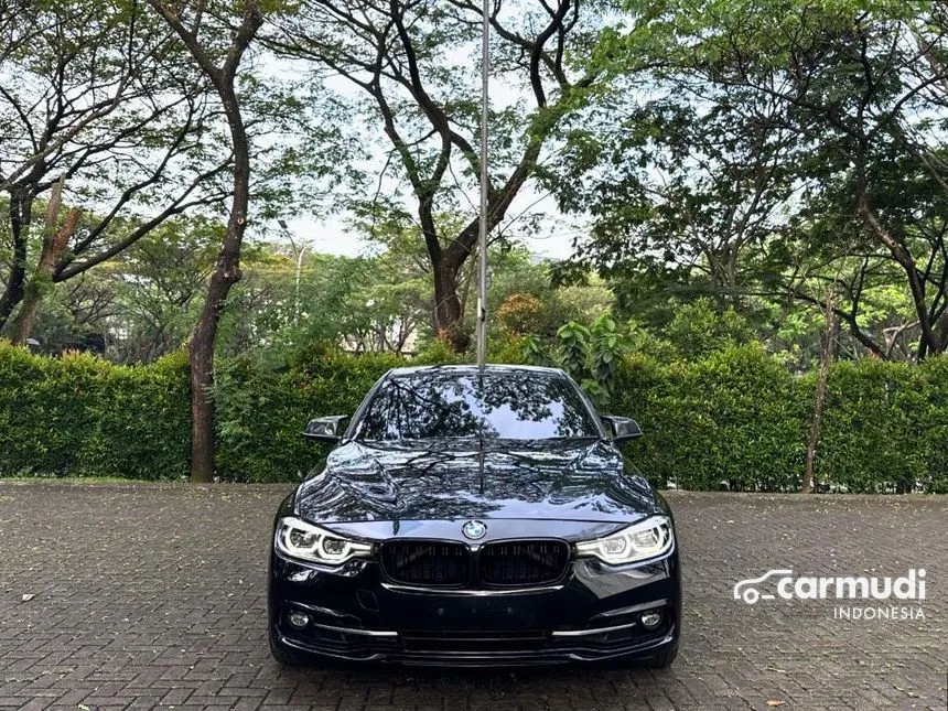 2018 BMW 320i Sport Sedan