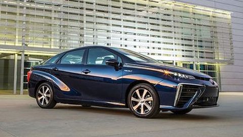 Toyota Mirai: Mobil Zero-Emission dengan Jarak Jelajah Terjauh