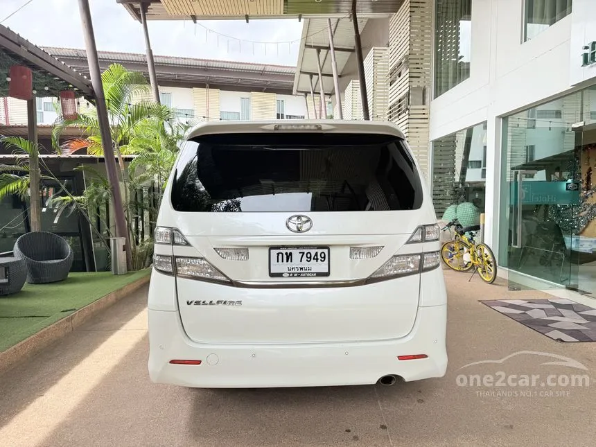 2012 Toyota VELLFIRE V Van