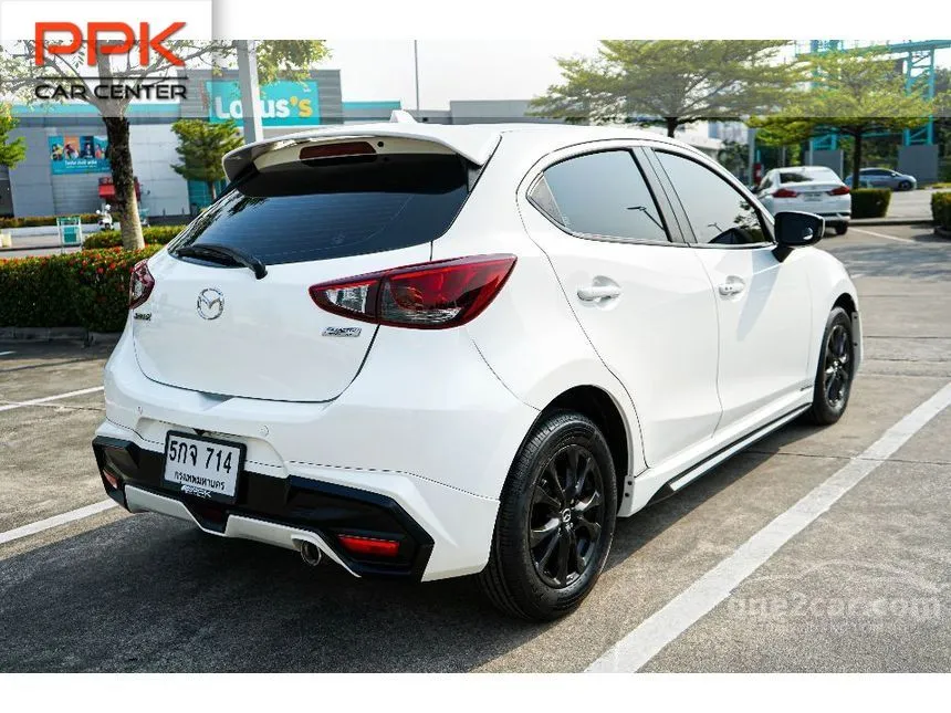 2016 Mazda 2 Sports High Connect Hatchback
