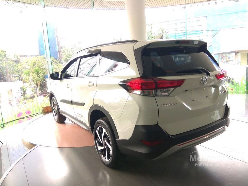 Jual Mobil  Toyota  Rush  2019 TRD  Sportivo  1 5 di DKI 