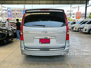 2014 Hyundai H-1 2.5 Deluxe Van