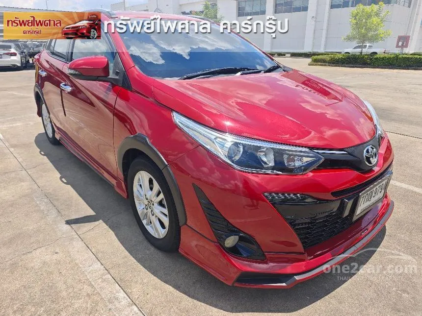 2018 Toyota YARIS G Hatchback