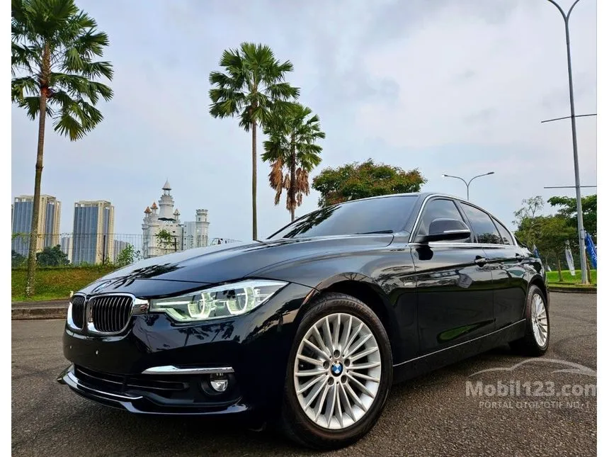 Jual Mobil BMW 320i 2018 Sport 2.0 di DKI Jakarta Automatic Sedan Hitam ...