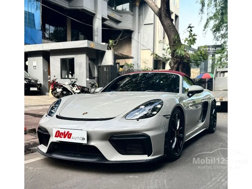 2020 Porsche 718 Spyder Convertible
