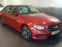 Mercedes Benz E 300 cbu special color unit terakhir