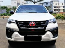 2018 Toyota Fortuner 2.4 TRD SUV Terawat