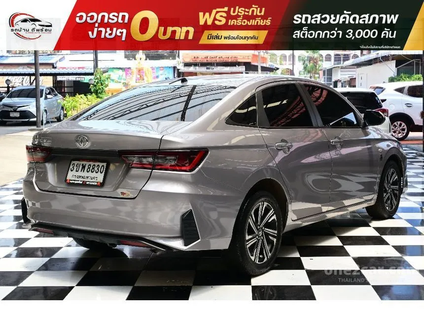 2022 Toyota Yaris Ativ Sport Sedan