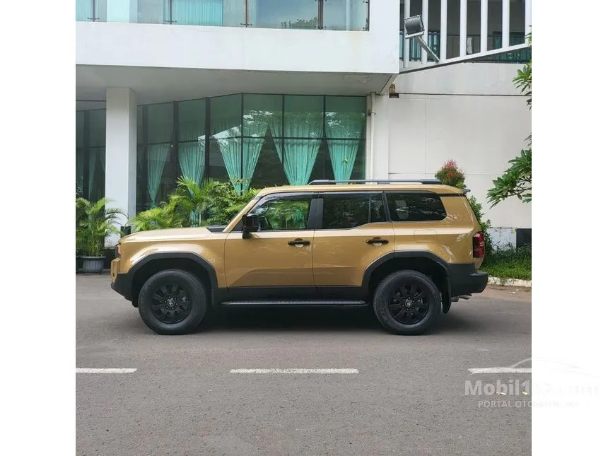 2024 Toyota Land Cruiser Prado VXR SUV