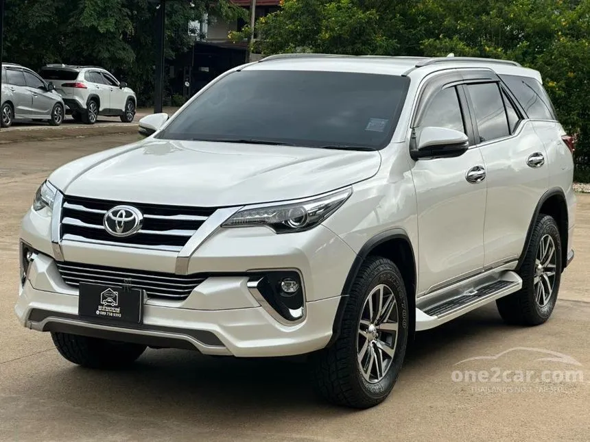 2018 Toyota FORTUNER V SUV