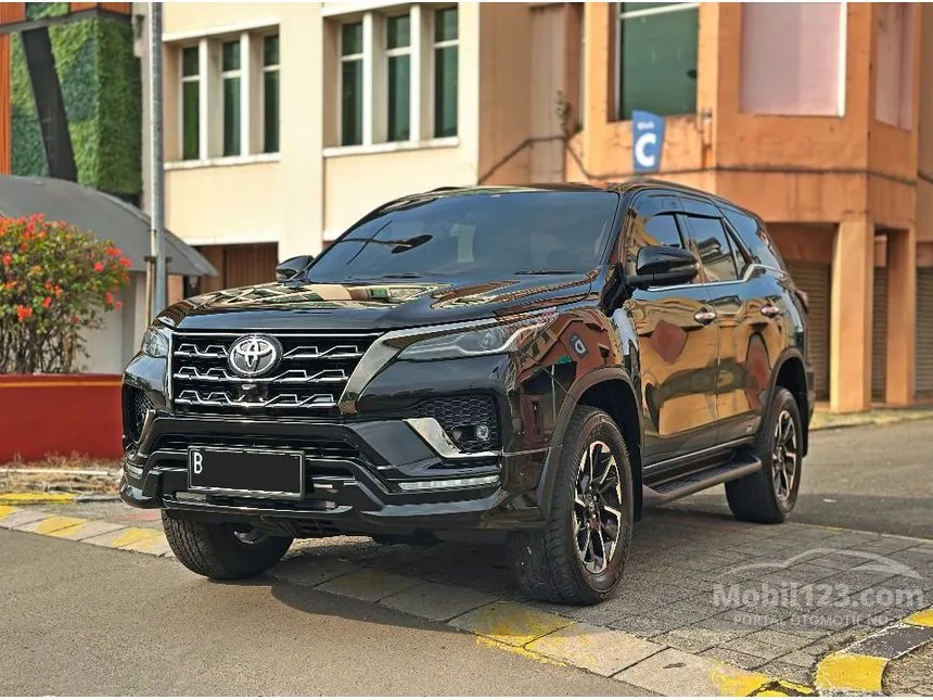 2022 Toyota Fortuner GR Sport 4X2 SUV