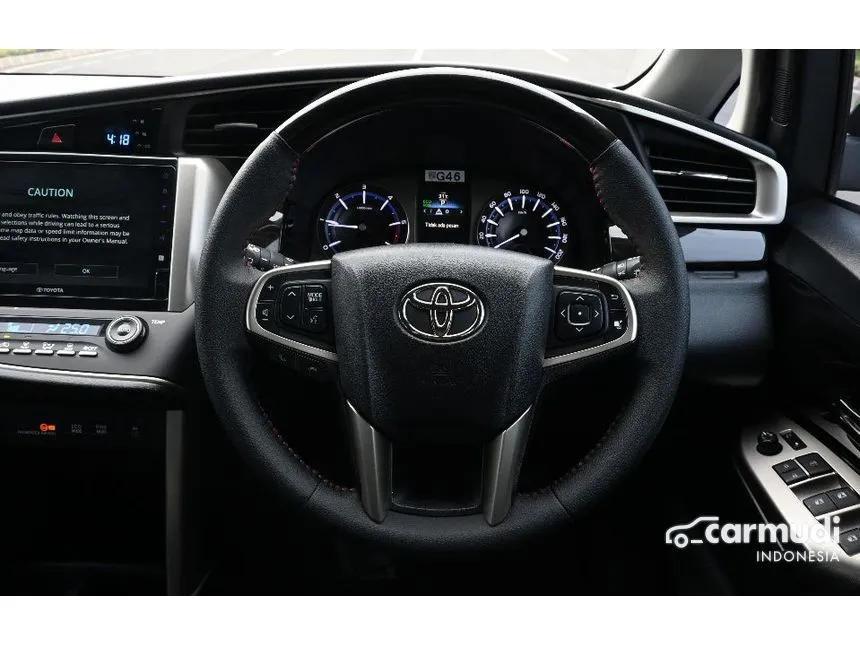 2022 Toyota Kijang Innova Venturer MPV