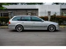 2000 BMW 528i 2.8 Wagon