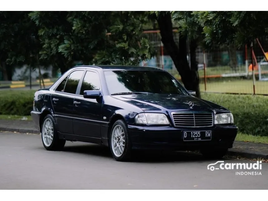 1999 Mercedes-Benz C230 W202 2.3 Manual Sedan