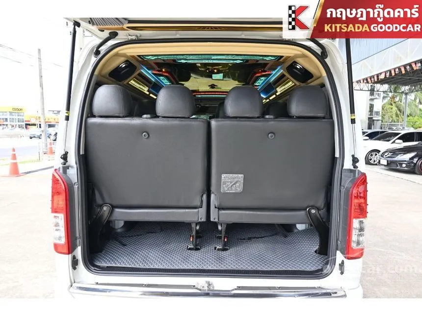 2018 Toyota VENTURY V Van