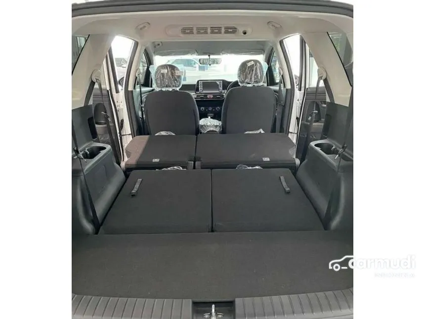 2026 Hyundai Stargazer Essential Tech MPV