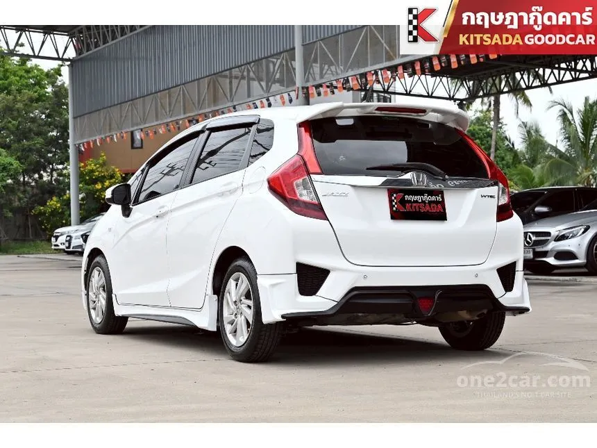 2015 Honda JAZZ V Hatchback