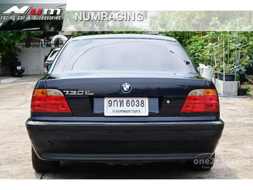 2000 BMW 730iL Sedan