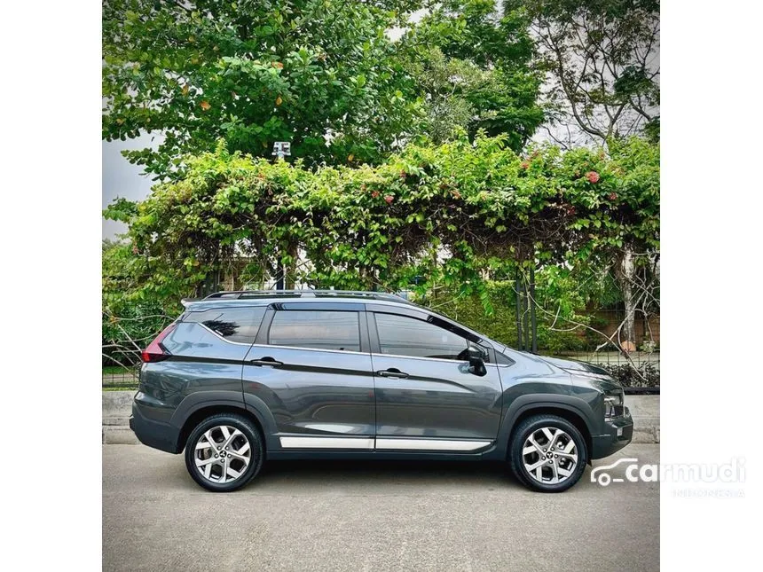 2023 Mitsubishi Xpander CROSS Premium Package Wagon