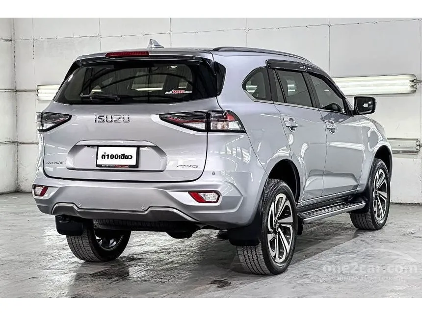 2021 Isuzu MU-X Ultimate SUV