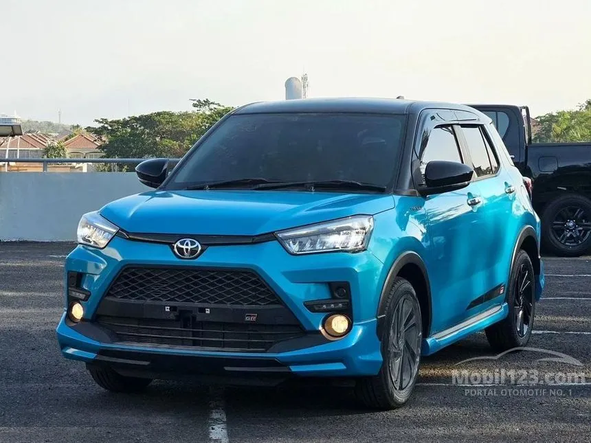 Jual Mobil Toyota Raize 2024 GR Sport 1.0 di Banten Automatic Wagon Biru Rp 230.500.000