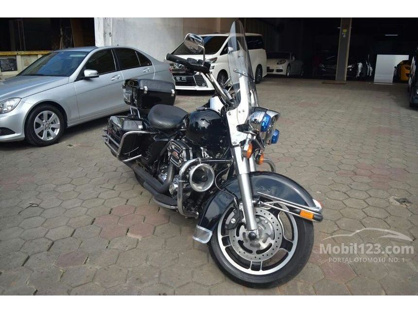  Jual  Motor Harley  Davidson  Police 2013 Road  King  1 7 1 7 