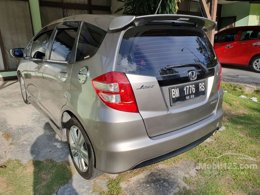  Jual  Mobil Honda  Jazz  2008 RS  1 5 di Riau Automatic 