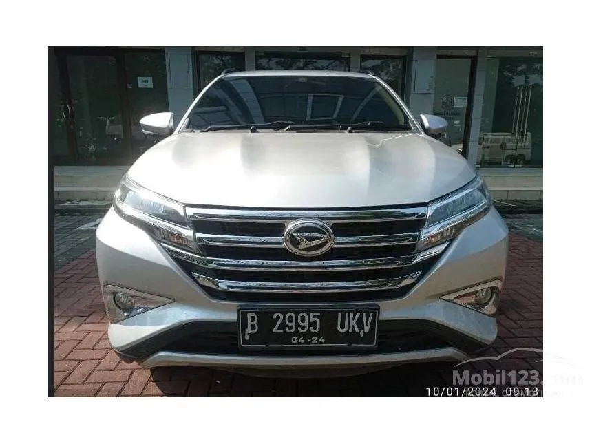 Jual Mobil Daihatsu Terios 2019 R 1.5 di Jawa Barat Automatic SUV Silver Rp 193.000.000