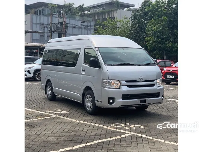 2026 Toyota Hiace Commuter Van