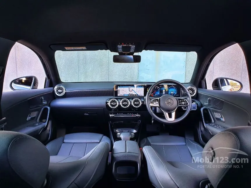 2020 Mercedes-Benz A200 progressive line Hatchback