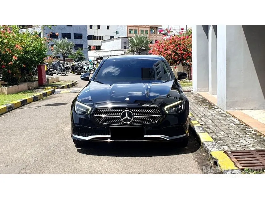 2022 Mercedes-Benz E200 Avantgarde Sedan