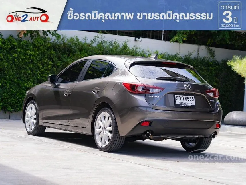 2016 Mazda 3 S Sports Hatchback