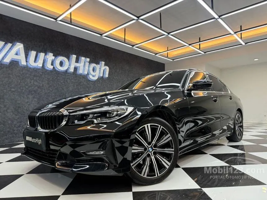 2022 BMW 320i M Sport Sedan