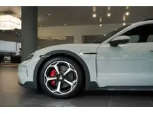 2025 Porsche Taycan 4S Cross Turismo Wagon