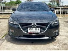 2014 Mazda 3 2.0 (ปี 14-18) E Sports Hatchback